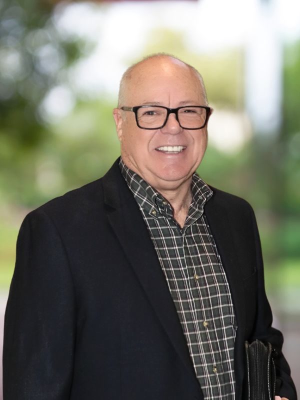 Murrieta Christian Church - Tom Begin