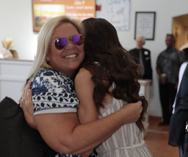 Murrieta Church - Greeting